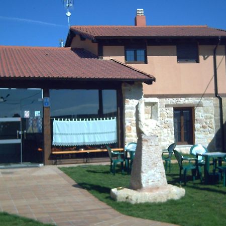 La Cerca De Dona Jimena Guest House Modúbar de San Cibrián Exterior foto